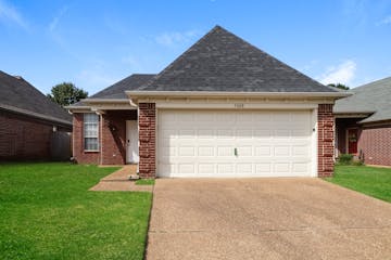 7068 Kings Crown Dr MEMPHIS, TN 38125